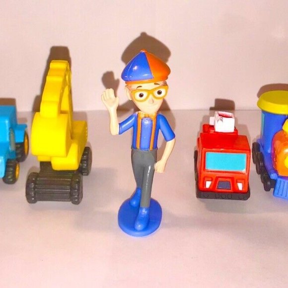 Blippi Figure Set of 14 with 10 Figures and 4 Stickers - Picture 4 of 7